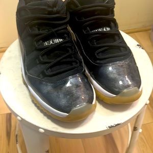 Air Jordan 11 Retro Low “Barons”